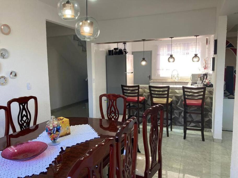 Casa Com Piscina, Grande E Espacosa No Condominio Dos Passaros Cabo Frio Exterior foto